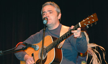 Shorty Manning on guitar